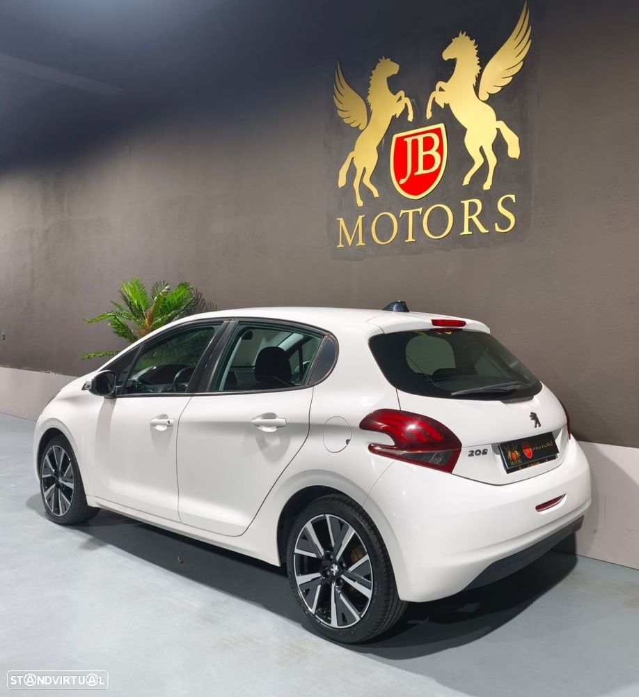 Peugeot 208 1.6 BlueHDi Allure - 3