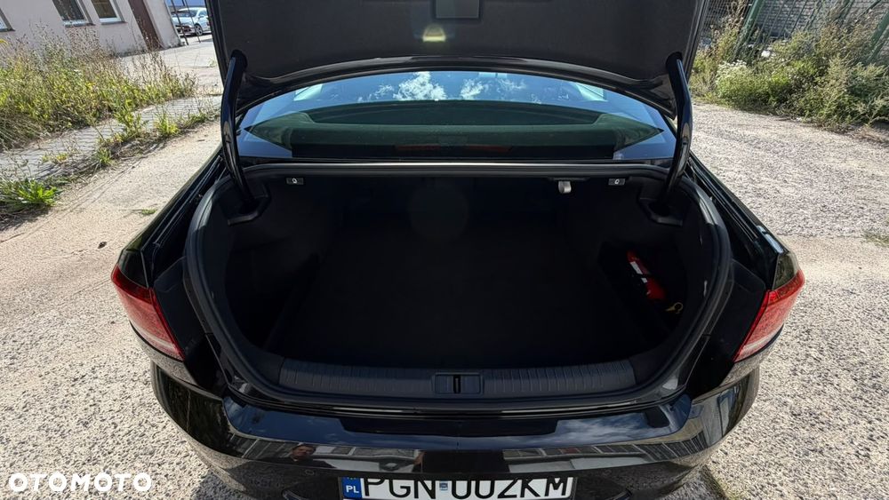 Volkswagen Passat 1.4 TSI BMT ACT Trendline - 11