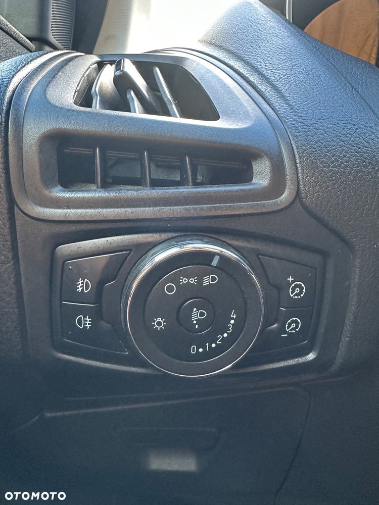 Ford Focus 1.6 Ambiente - 15