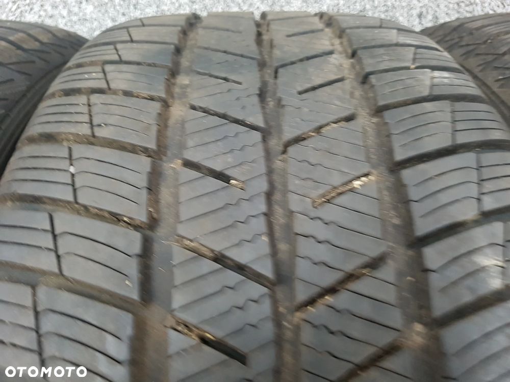 KOŁA ZIMOWE 235/55R17 VW TIGUAN SKODA KAROQ SEAT 5X112 - 31