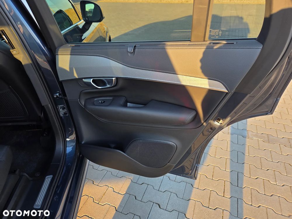 Volvo XC 90 B5 D AWD Plus Bright - 34