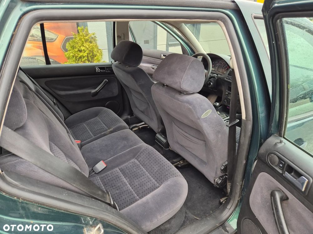 Volkswagen Golf 1.9 TDI CL - 11