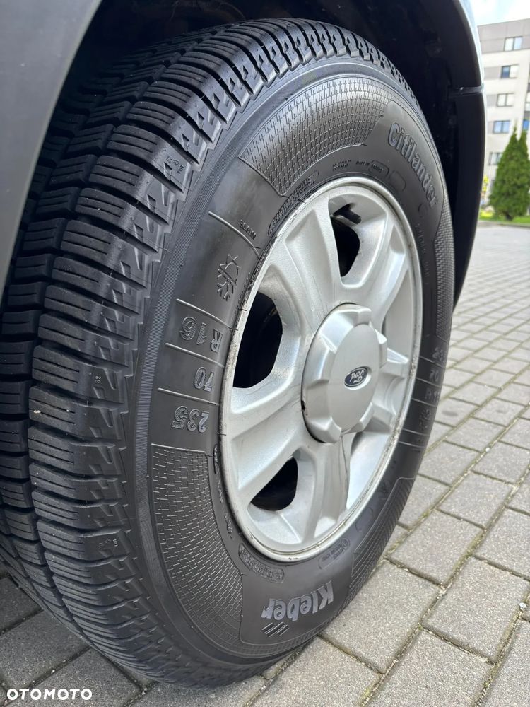 Ford Escape 3.0 XLS 4WD - 12