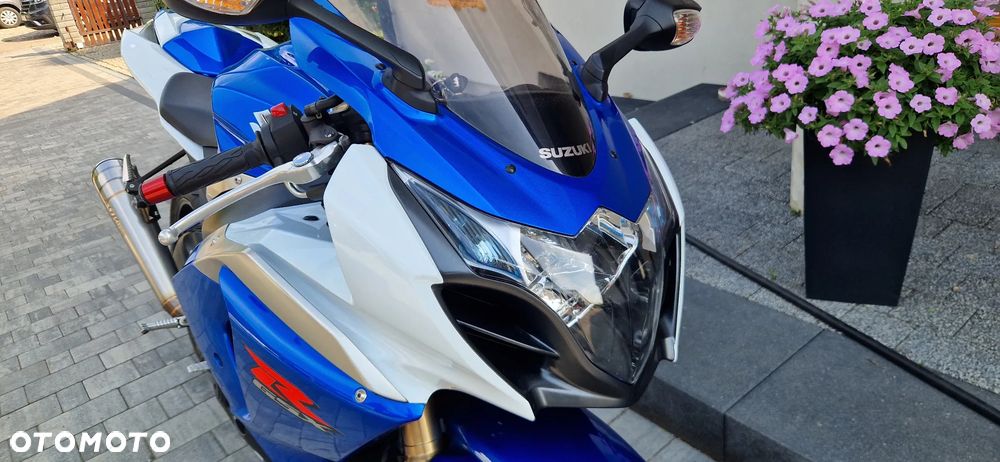 Suzuki GSX-R - 2