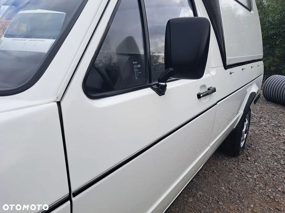 Volkswagen Caddy - 16