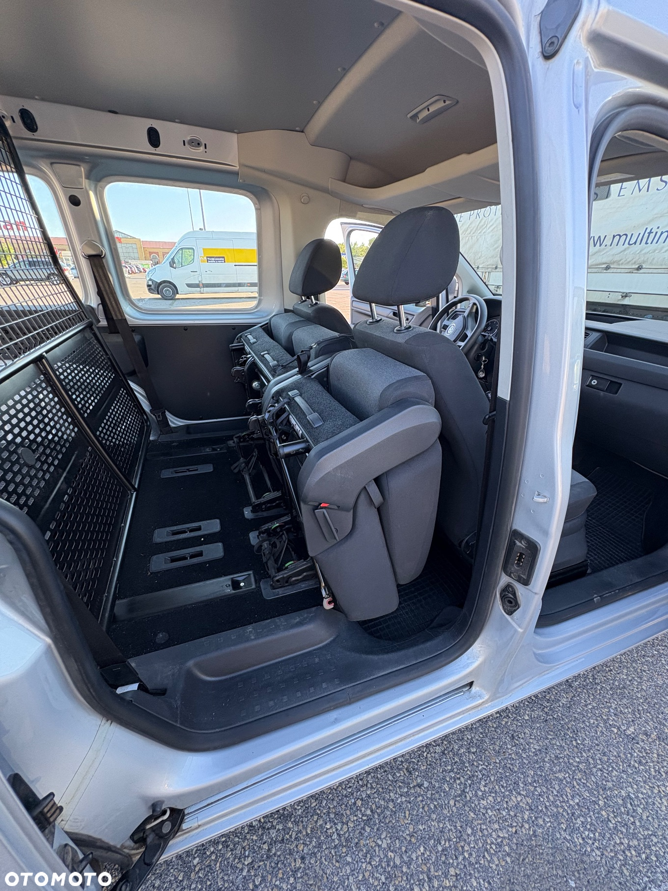 Volkswagen Caddy 2.0 TDI - 7