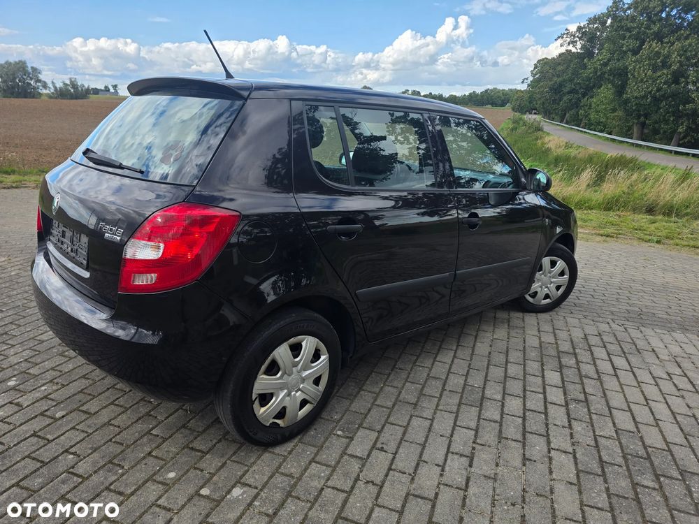 Skoda Fabia 1.2 HTP COOL EDITION - 6
