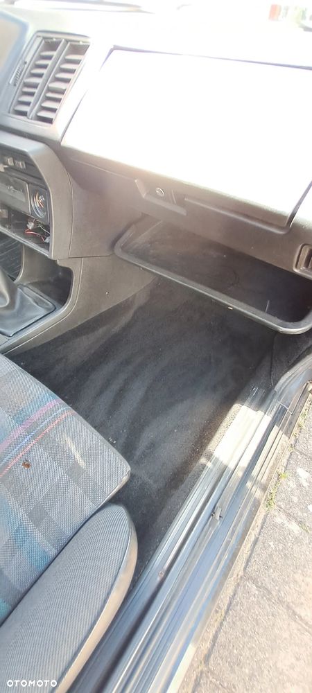 Volkswagen Scirocco 1.8 GT - 11