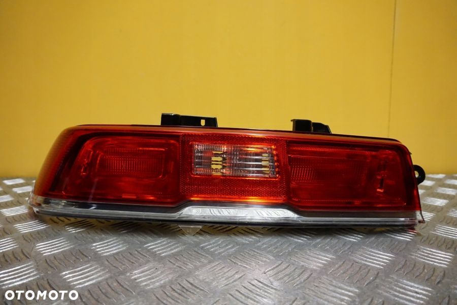 CHEVROLET CAMARO 2014 2015 LAMPA TYŁ LEWA TYLNA USA - 1