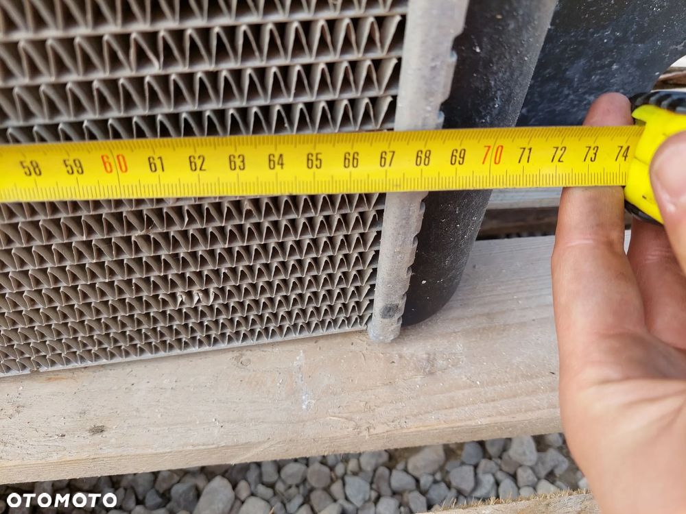 [17][69×70] Chłodnica cieczy oleju wody zespół chłodnic intercooler Manitou MT 1840 [PGI 51146] - 27