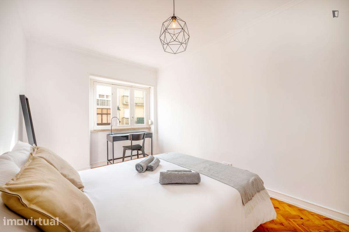 Quarto - localizado em Alameda Lisbon - Grande imagem: 4/15