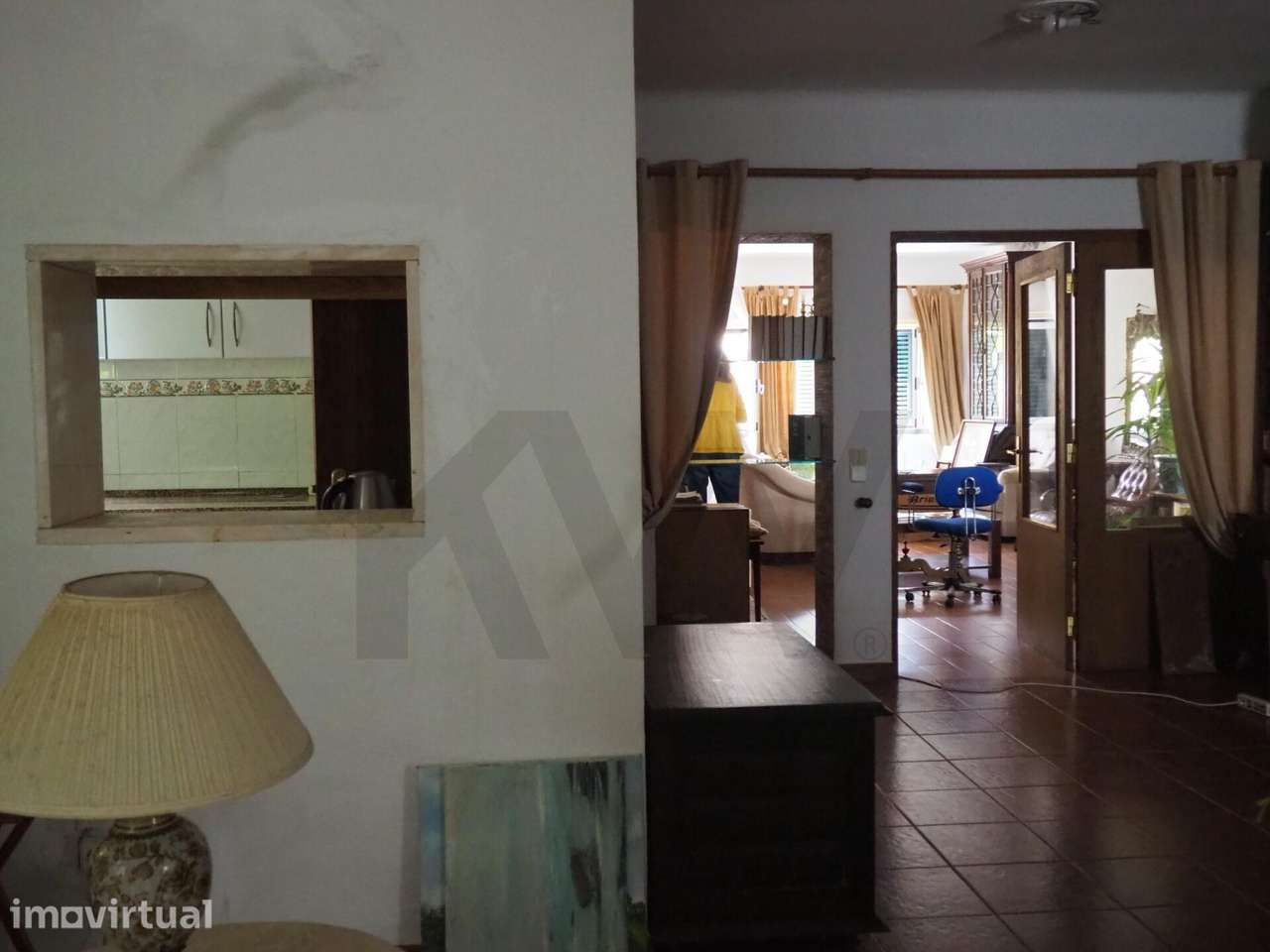 Moradia T4| lote de 500 m2| Venda do Pinheiro | Excelente Localização - Grande imagem: 3/41