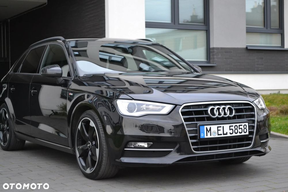 Audi A3 Sportback 1.4 TFSI S tronic S line Sportpaket - 12