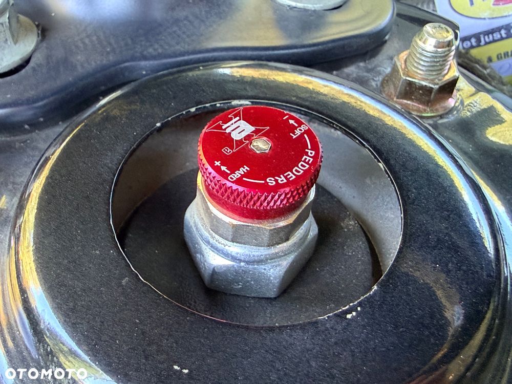 Ford Mustang 5.0 V8 GT - 26