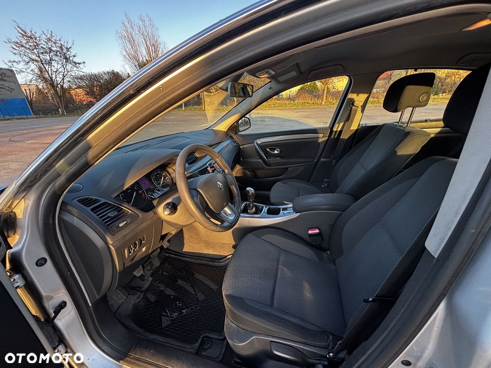 Renault Laguna 2.0 Authentique - 5