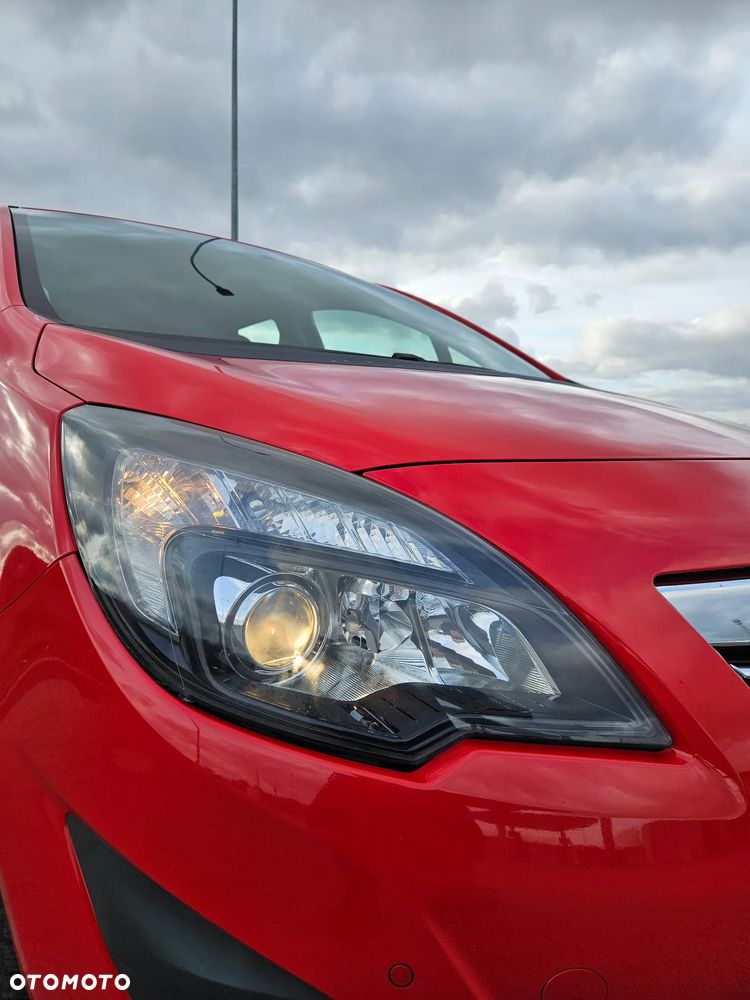 Opel Meriva 1.4 T Cosmo - 11