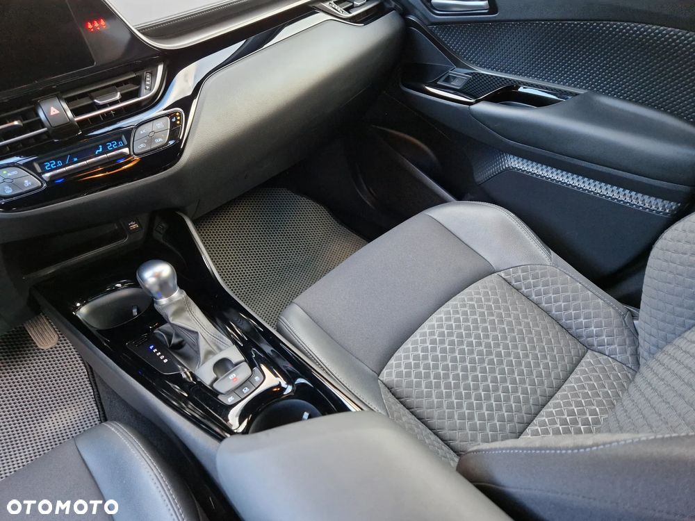 Toyota C-HR 1.8 Hybrid GPF Style - 15