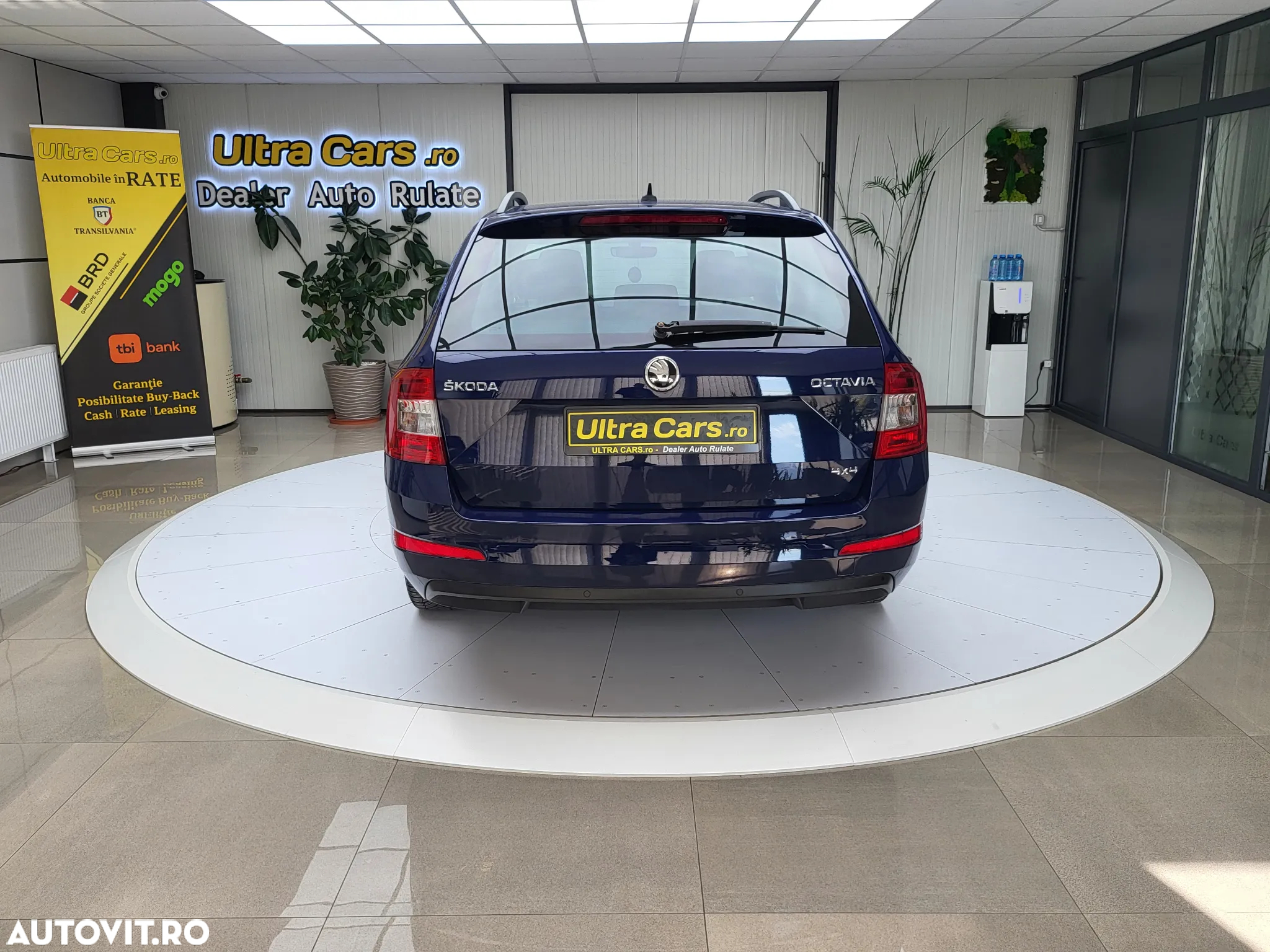 Skoda Octavia 1.6 TDI (Green tec) 4x4 Ambition - 4