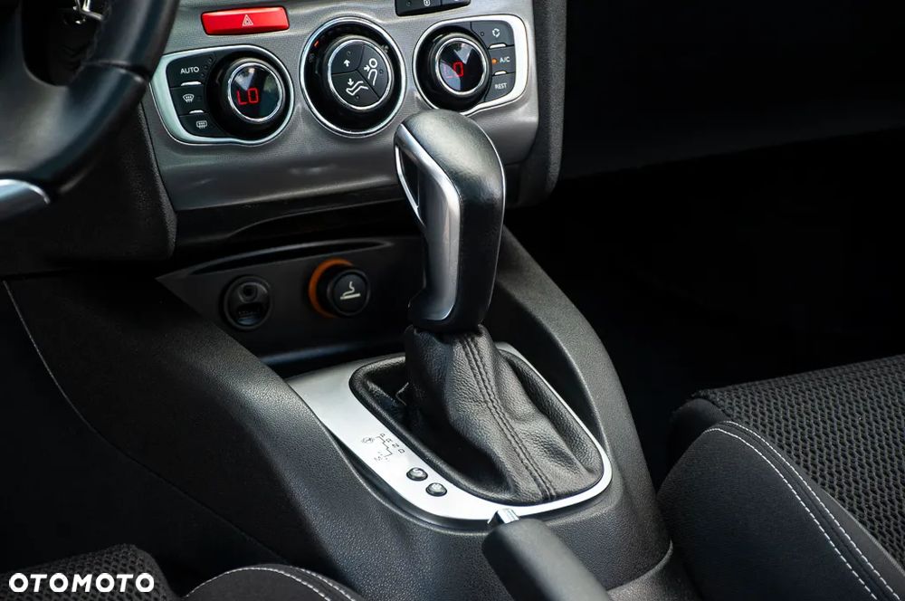 Citroën C4 PureTech 130 Stop & Start EAT6 Shine - 35