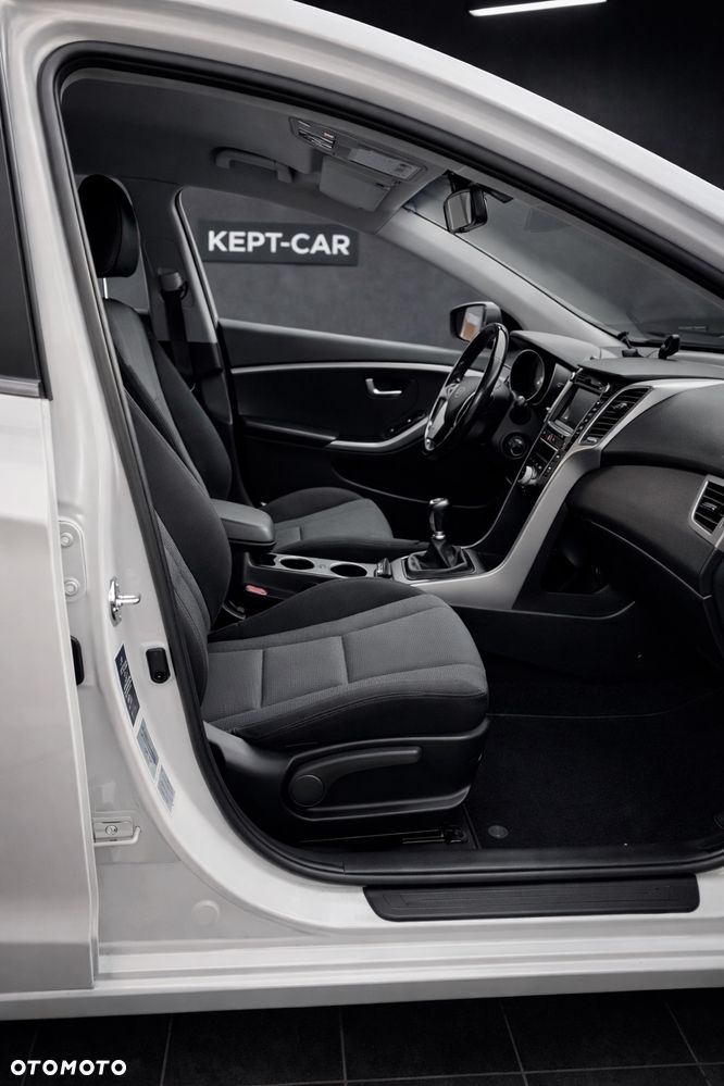 Hyundai i30 1.6 Style - 13