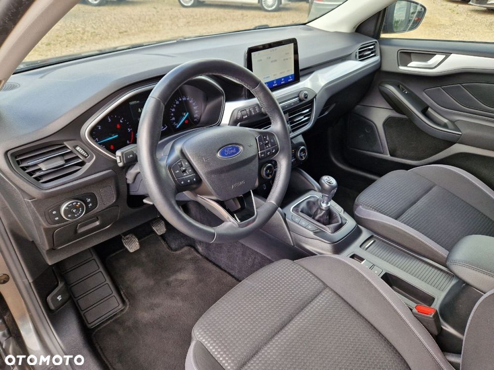 Ford Focus 1.5 EcoBlue STart-Stopp-System TITANIUM - 6