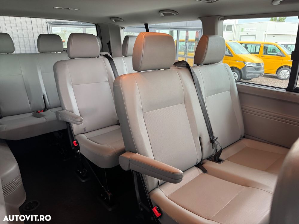 Volkswagen Caravelle - 7