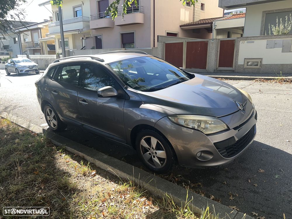Renault Mégane Sport Tourer 1.5 dCi Dynamique - 8