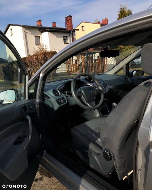 Ford Fiesta 1.4 Titanium - 3
