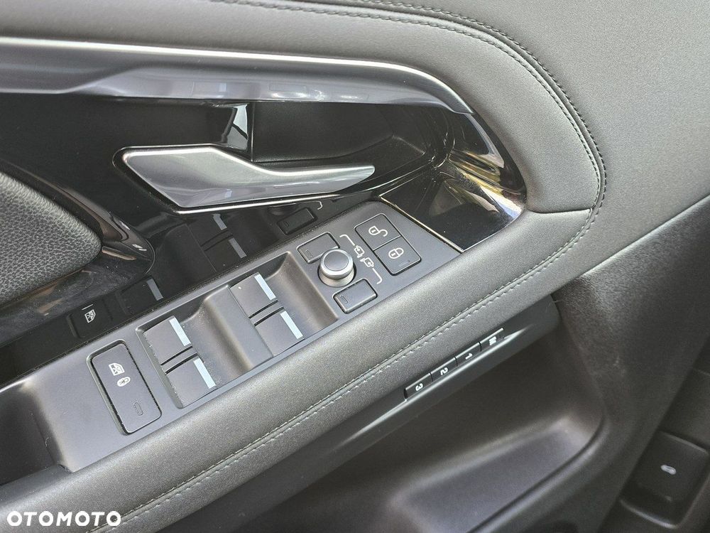 Land Rover Range Rover Evoque - 22