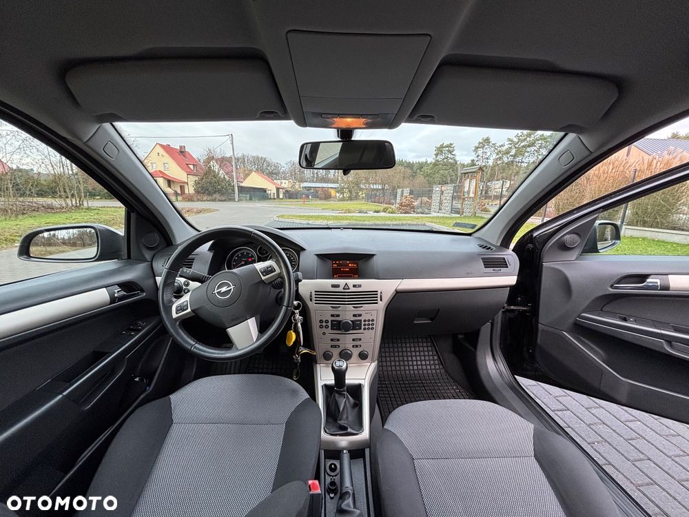 Opel Astra 1.4 - 5