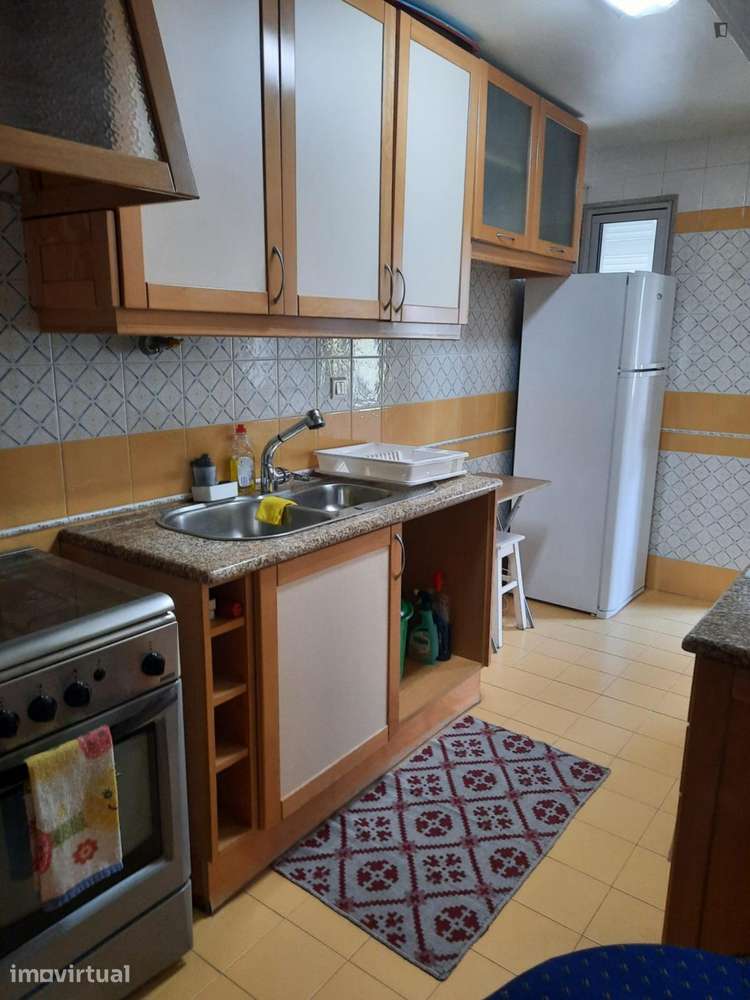 Quarto - localizado em Arroios Lisbon - Grande imagem: 4/13