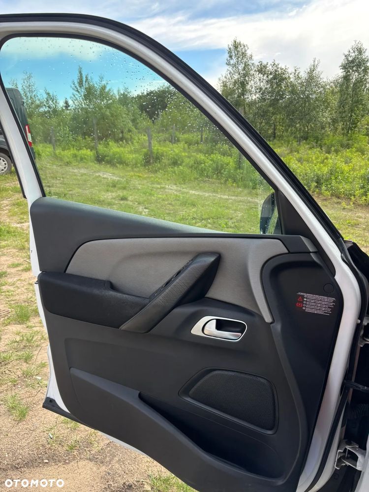 Citroën C4 Picasso 1.6 e-HDi Exclusive ETG6 - 26