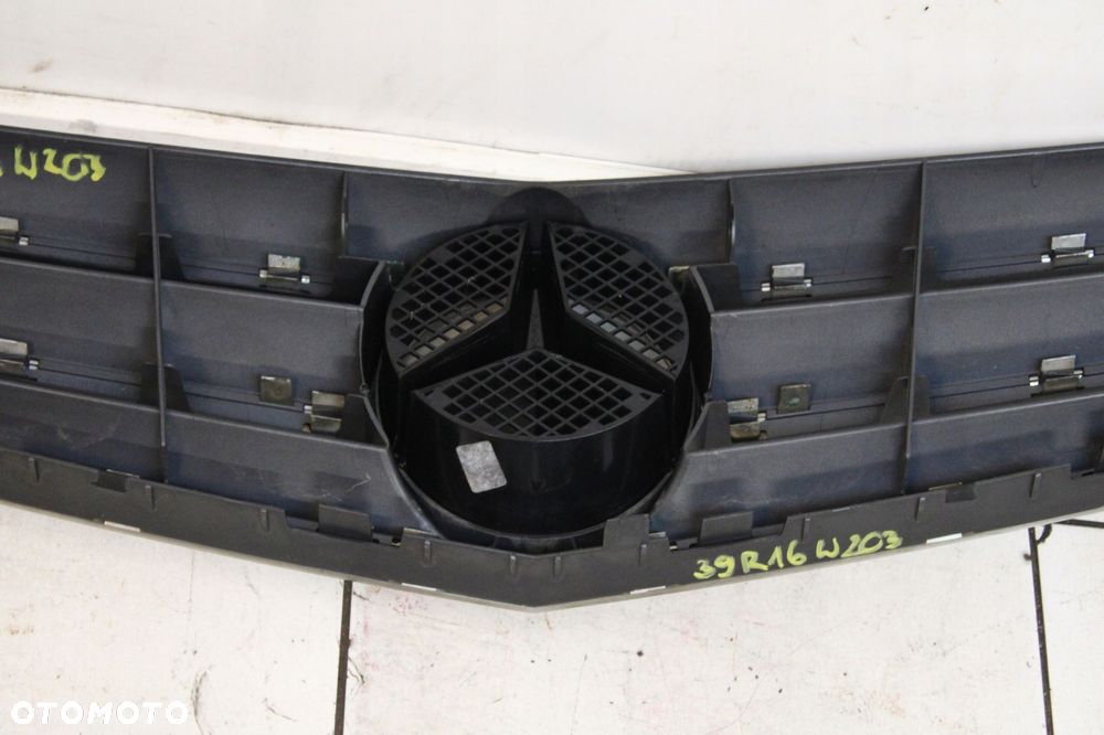 mercedes clc coupe w203 08r- grill atrapa chłodnicy - 7