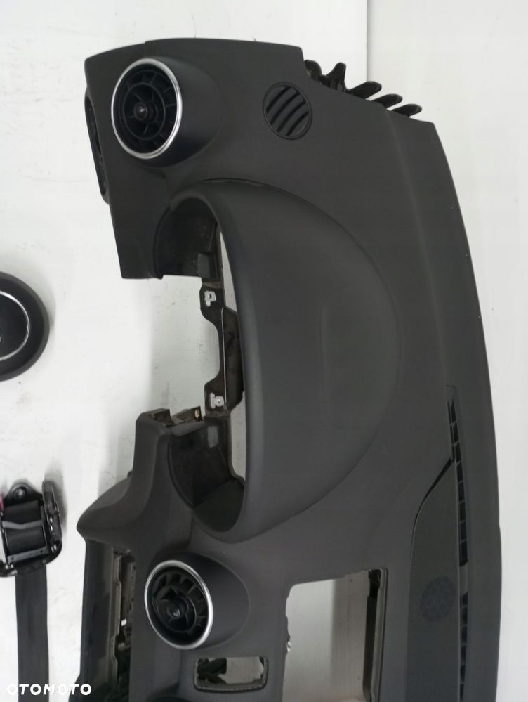 Konsola pulpit deska AIRBAG KIEROWCY AUDI A1 8X - 6
