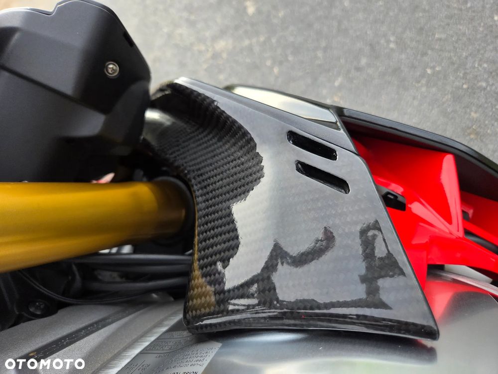 Aprilia Tuono - 22