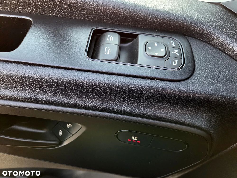 Mercedes-Benz Sprinter - 31