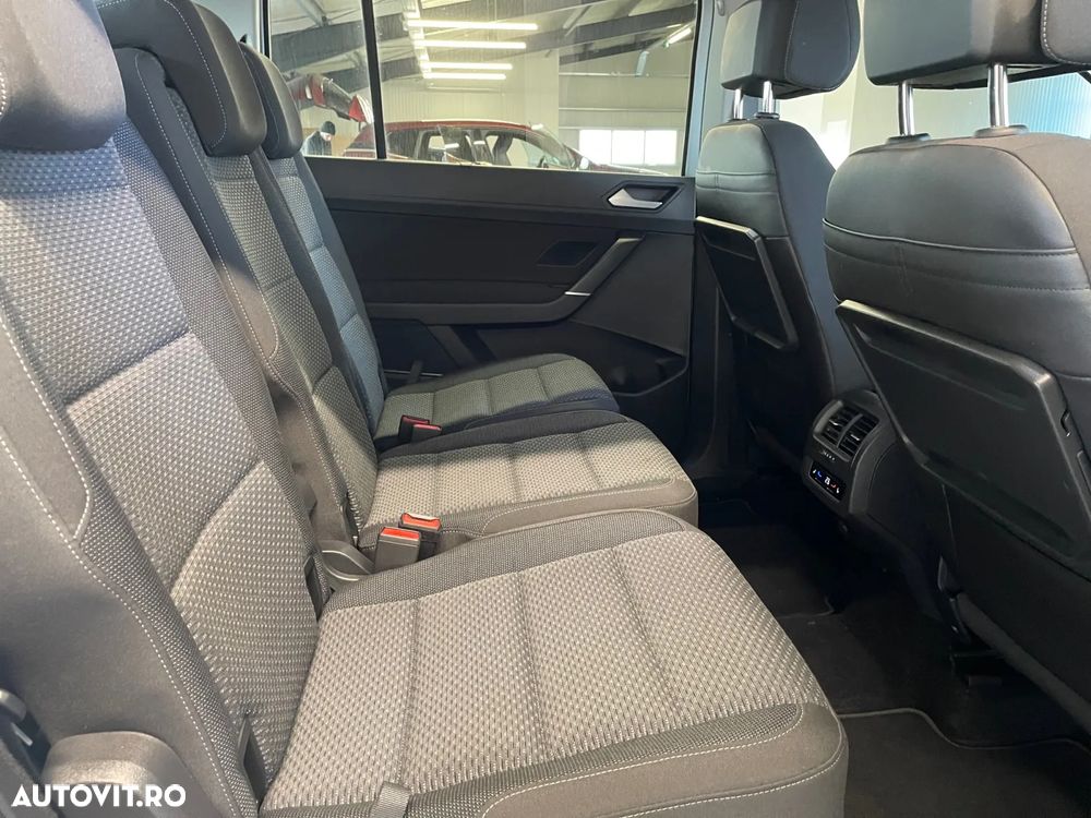 Volkswagen Touran 1.5 TSI DSG Highline - 14