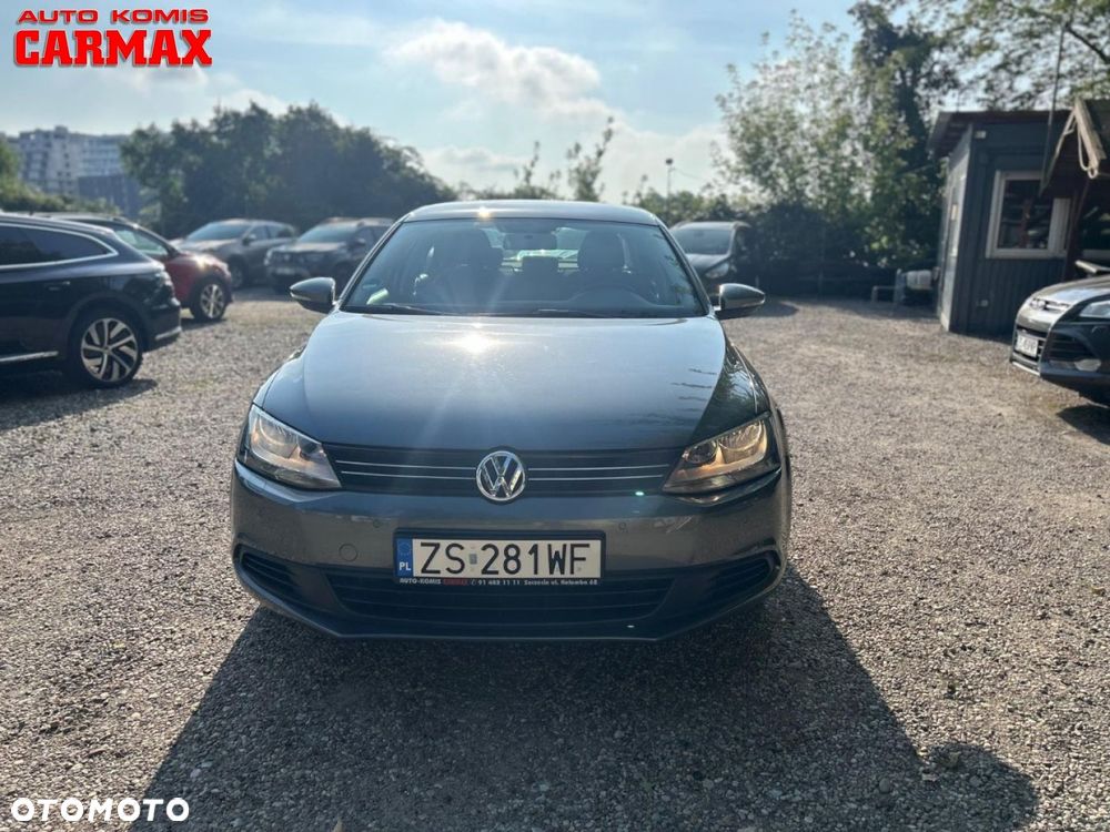 Volkswagen Jetta 1.6 TDI Comfortline - 7
