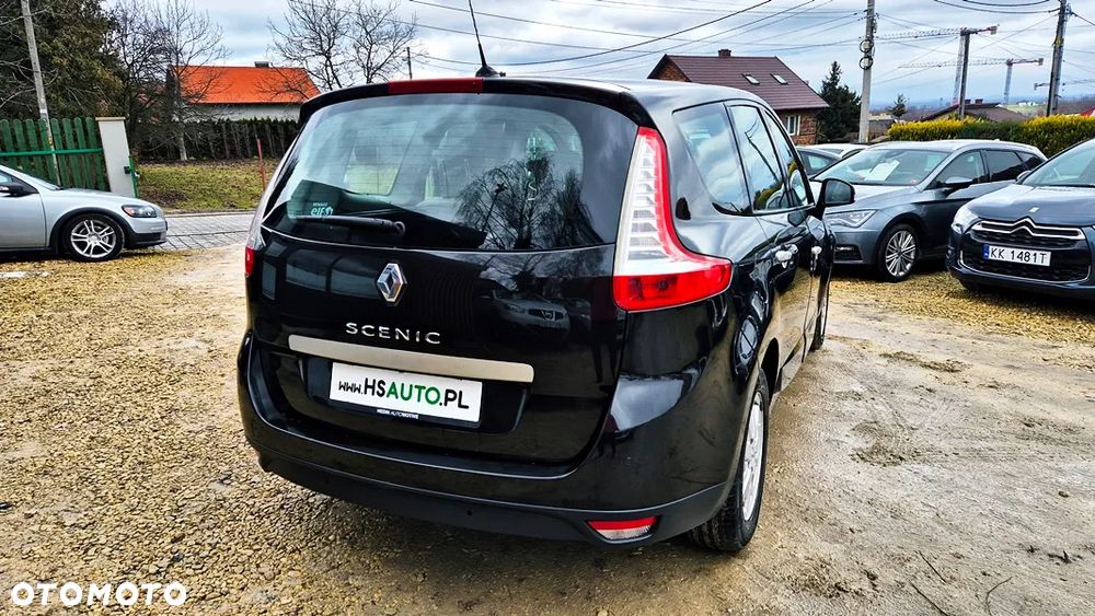 Renault Grand Scenic 2.0 16V 140 CVT Bose Edition - 17