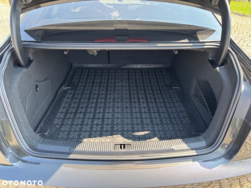 Audi A6 Limousine 2.0 TFSI Quattro S tronic - 37