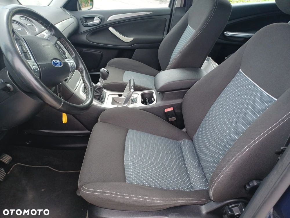 Ford S-Max 2.0 TDCi DPF Ambiente - 8