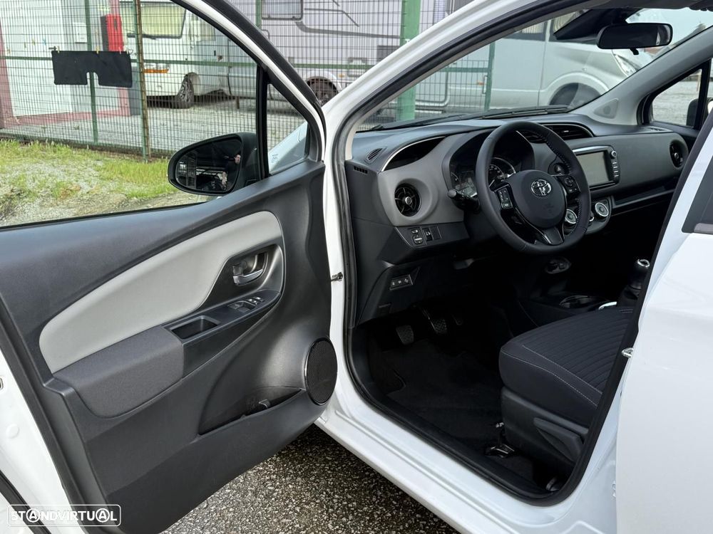 Toyota Yaris 1.0 VVT-i Comfort - 24