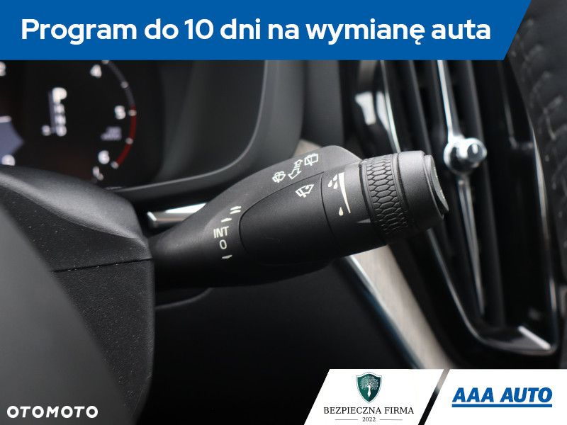 Volvo XC 60 - 19