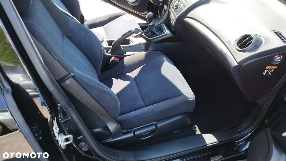 Honda Civic 1.8 Executive - 24