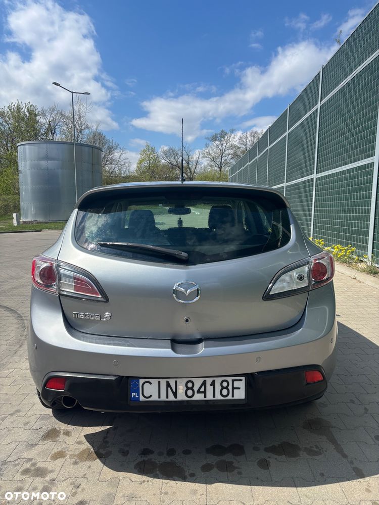 Mazda 3 2.0 Exclusive + - 4