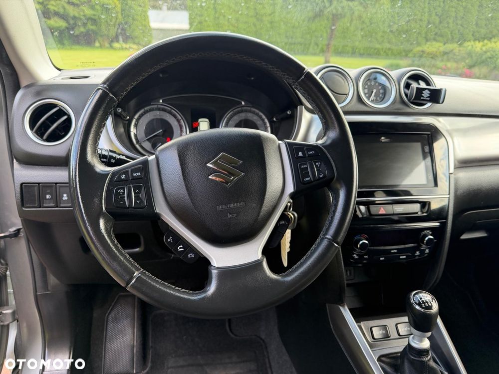 Suzuki Vitara 1.4 Boosterjet Hybrid Comfort - 10