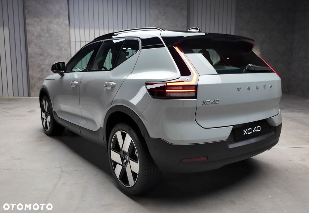 Volvo XC 40 B4 Plus Bright - 7