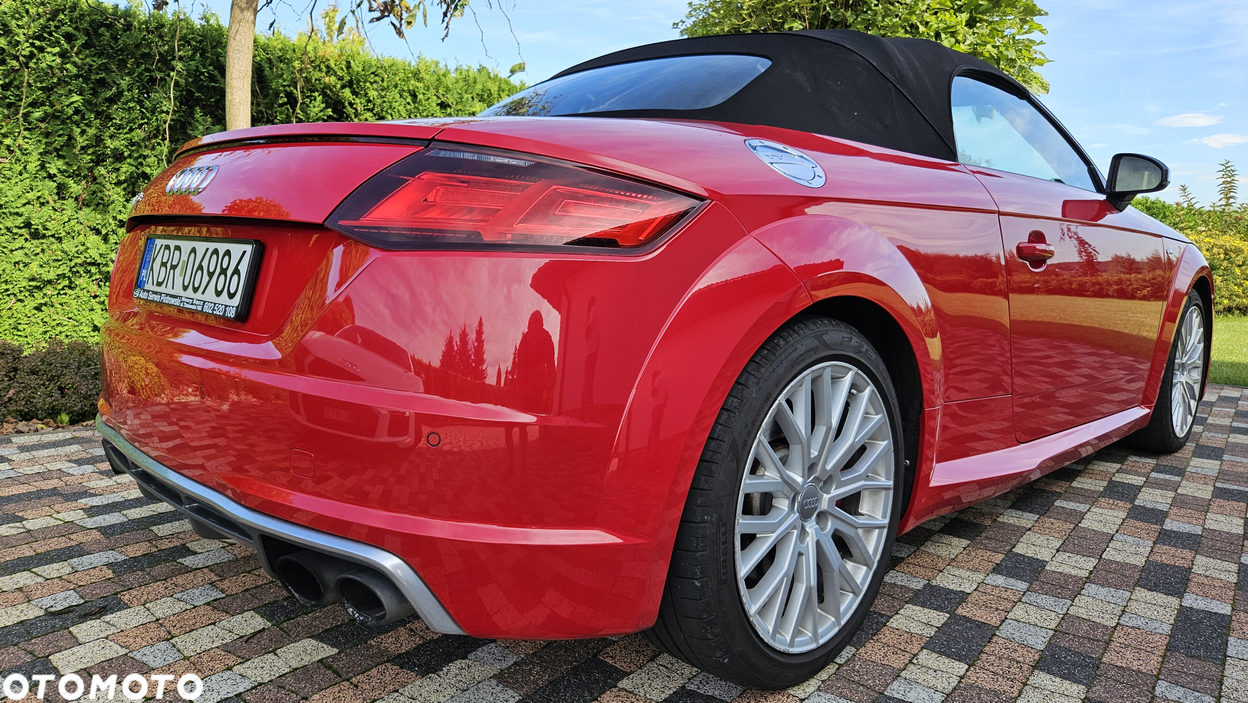 Audi TT S Coupé - 11