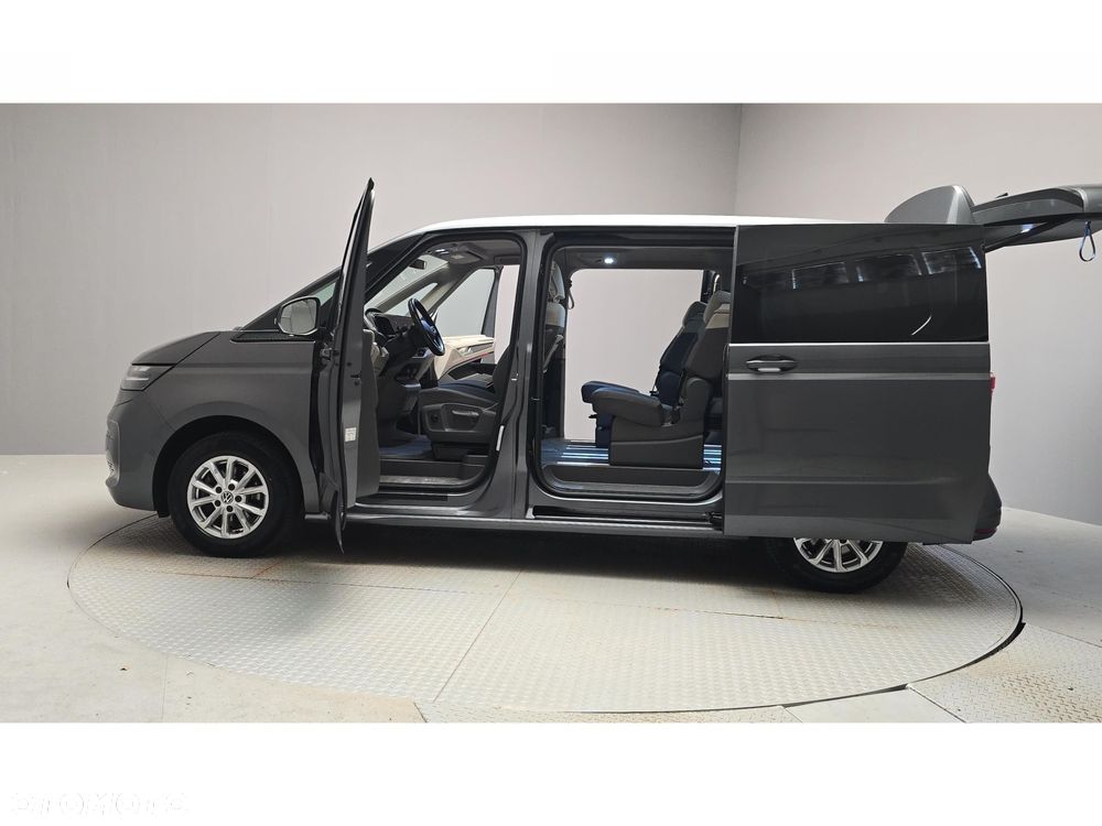 Volkswagen Multivan - 10