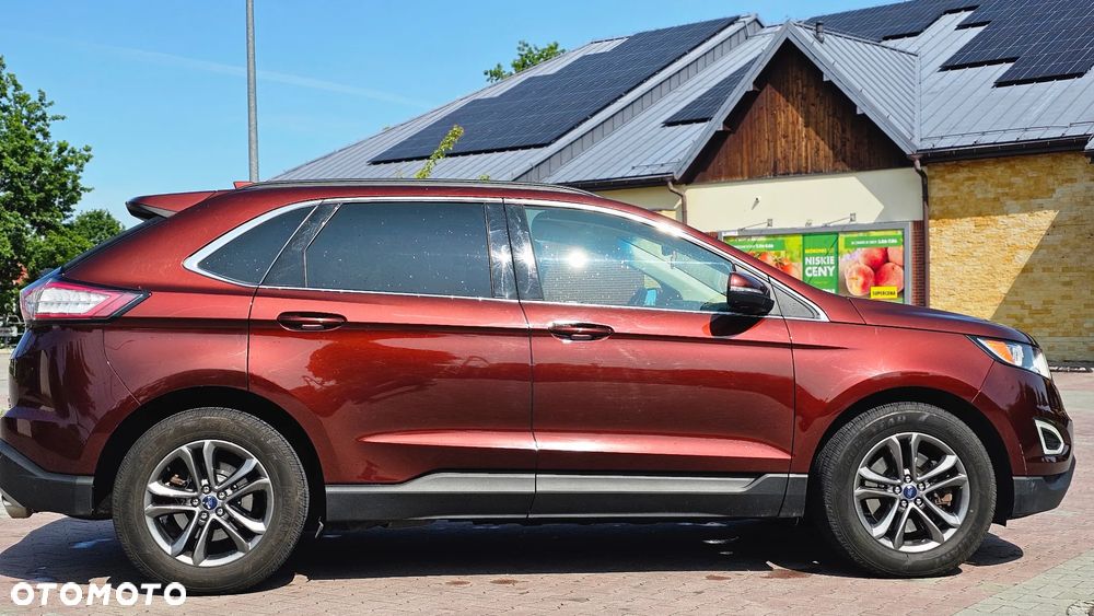 Ford Edge - 4